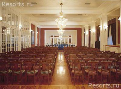 NH Gran Hotel 23